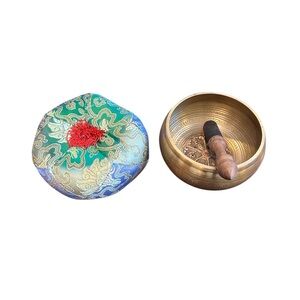 Brass Singing Bowl with Cushion and Mallet